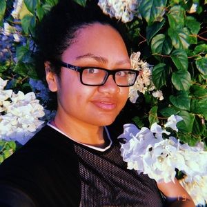 Meet your Posher, Ana